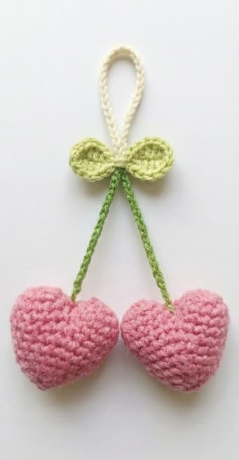 Twin Heart Vines